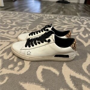 Vintage Havana sneakers- slightly distressed look